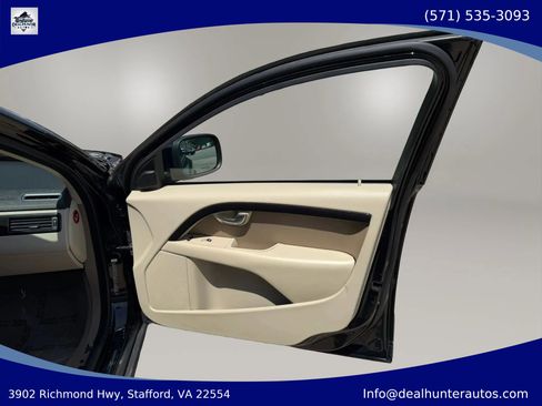 Used 2009 Volvo XC70 3.2 AWD/4WD image 14