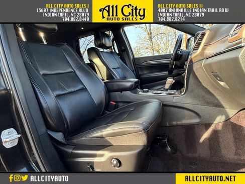 Used 2016 Jeep Grand Cherokee Limited image 10
