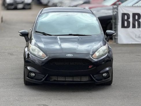 Used 2018 Ford Fiesta ST FWD image 5