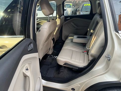 Used 2018 Ford Escape SEL image 20