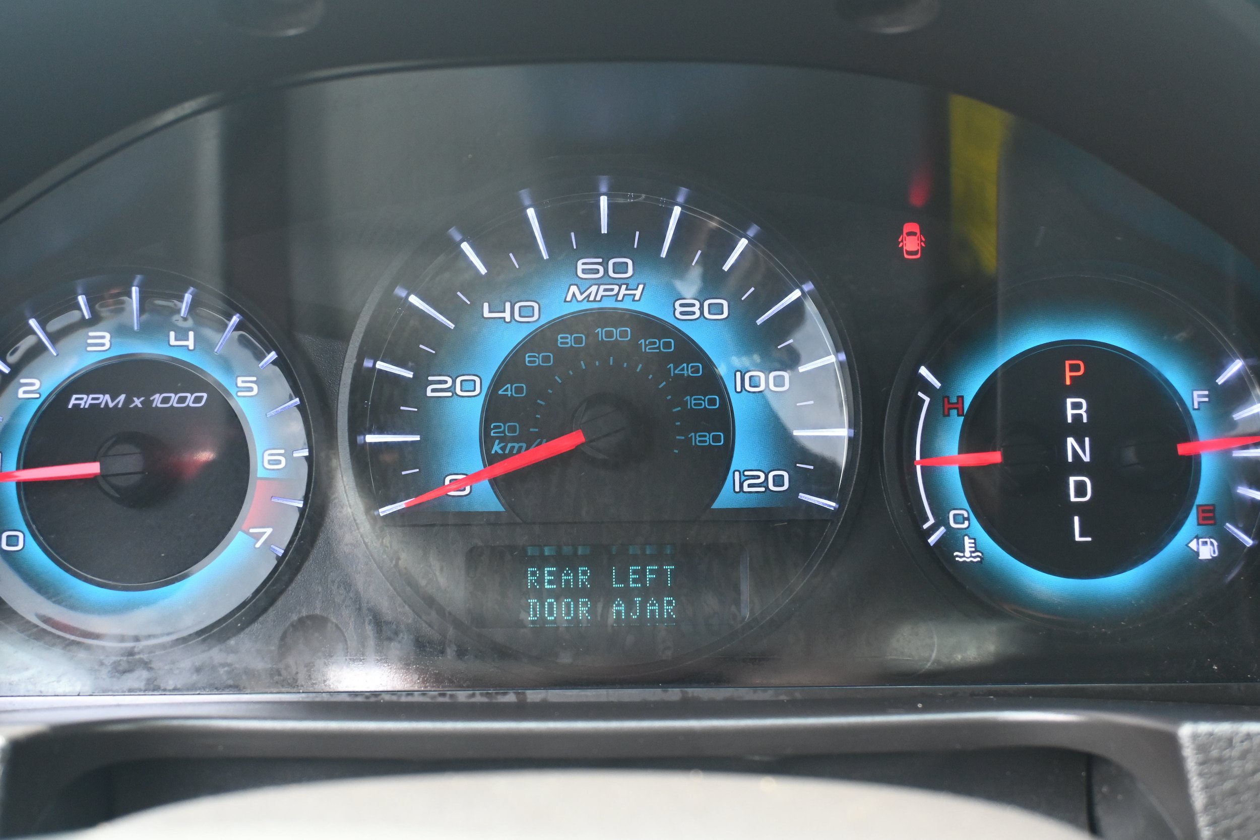 Used 2012 Ford Fusion SEL FWD image 12