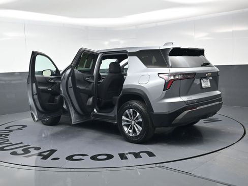 Certified 2025 Chevrolet Equinox LT image 25