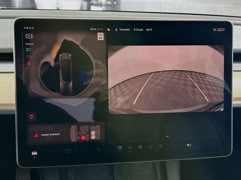 Used 2023 Tesla Model 3 Standard Range image 22