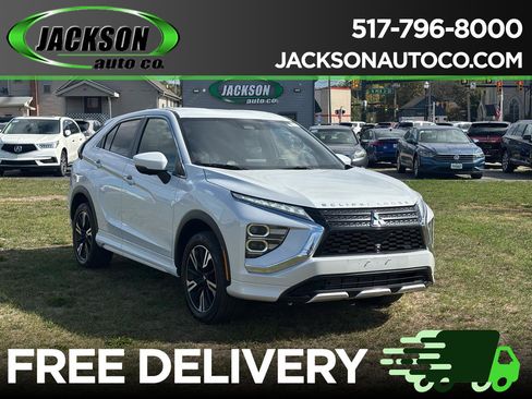 Used 2023 Mitsubishi Eclipse Cross SEL image 1