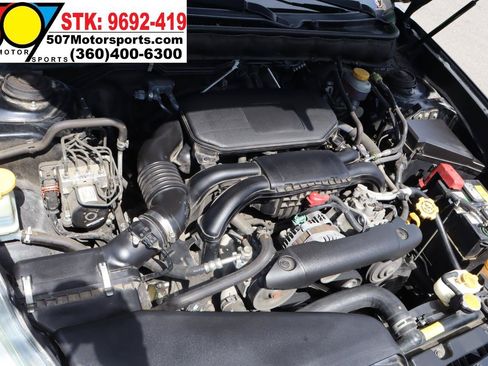 Used 2011 Subaru Legacy 2.5i Premium AWD/4WD image 22