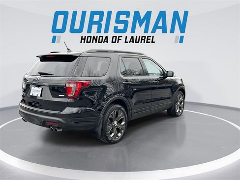 Used 2018 Ford Explorer Sport w/ Equipment Group 401A image 8