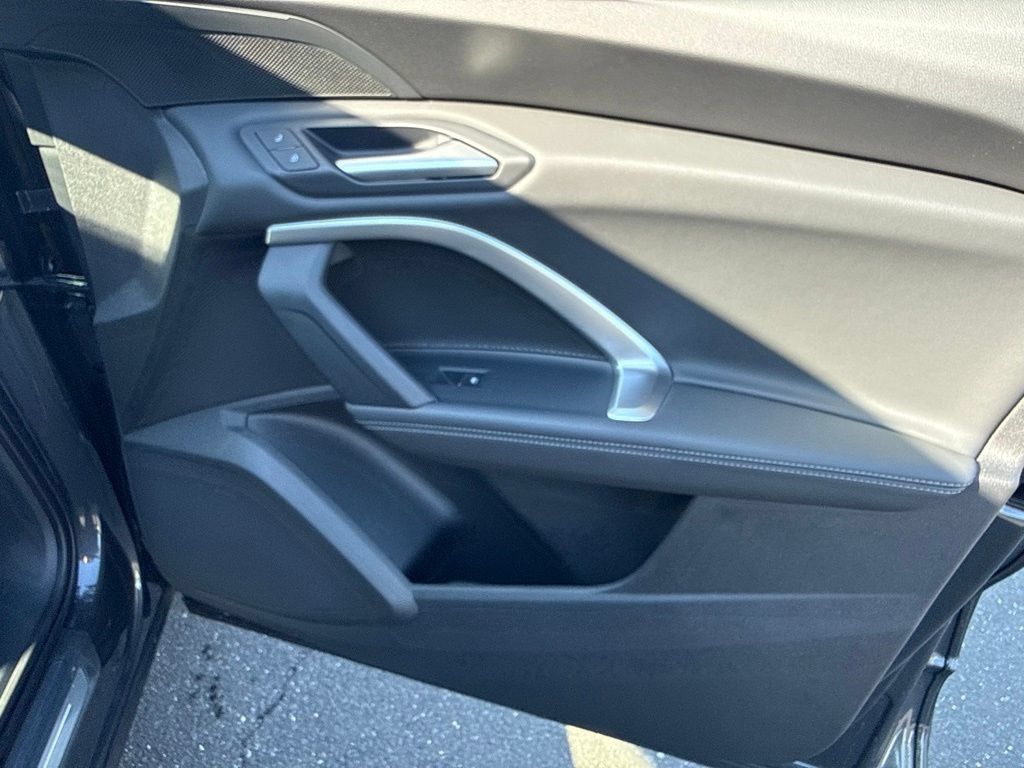 New 2026 Audi Q5 Premium AWD/4WD image 18