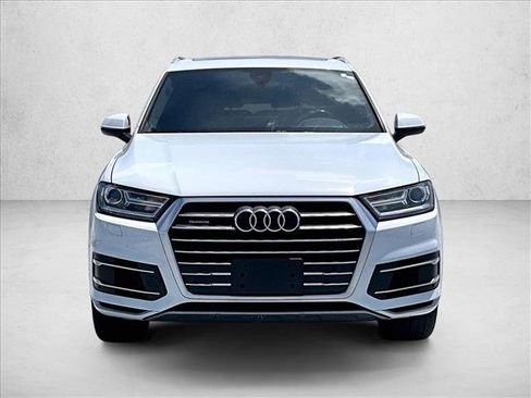 Used 2018 Audi Q7 3.0T Premium Plus w/ Premium Plus Package AWD/4WD image 3