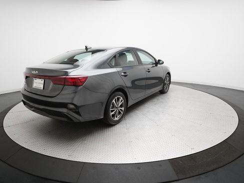 Certified 2024 Kia Forte LXS w/ LXS Technology Package image 34