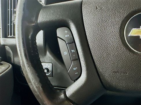 Used 2022 Chevrolet Express 2500 w/ Driver Convenience Package image 25