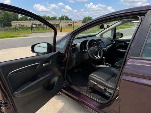 Used 2015 Honda Fit EX image 11