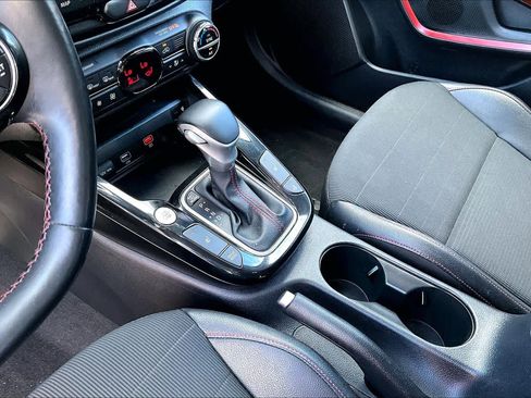 Used 2021 Kia Soul Turbo image 17