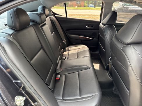 Used 2015 Acura TLX w/ Technology Package FWD image 29