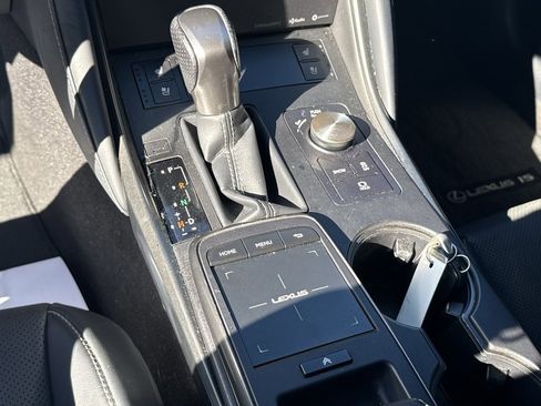 Used 2021 Lexus IS 350 F Sport image 25