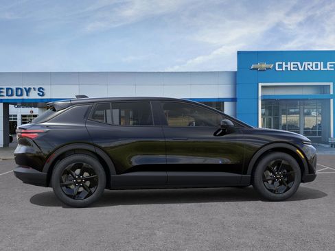 New 2026 Chevrolet Equinox EV LT image 6