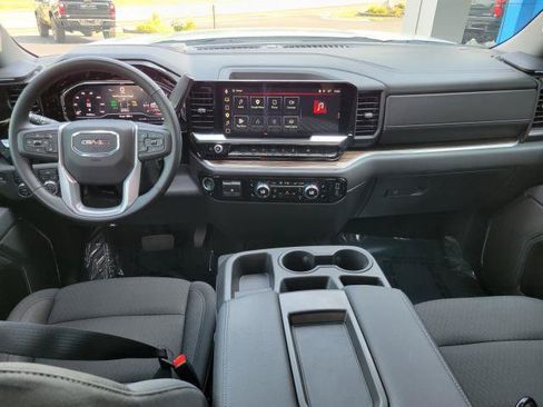 Used 2025 GMC Sierra 1500 Elevation AWD/4WD image 12