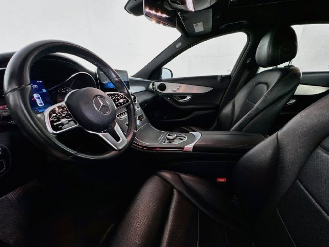 Used 2019 Mercedes-Benz C 300 Sedan image 18