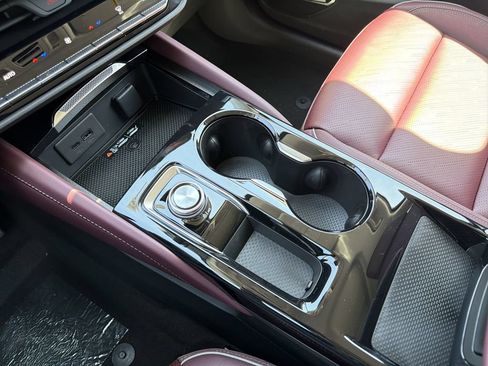 New 2026 Buick Envision Sport Touring AWD/4WD image 8