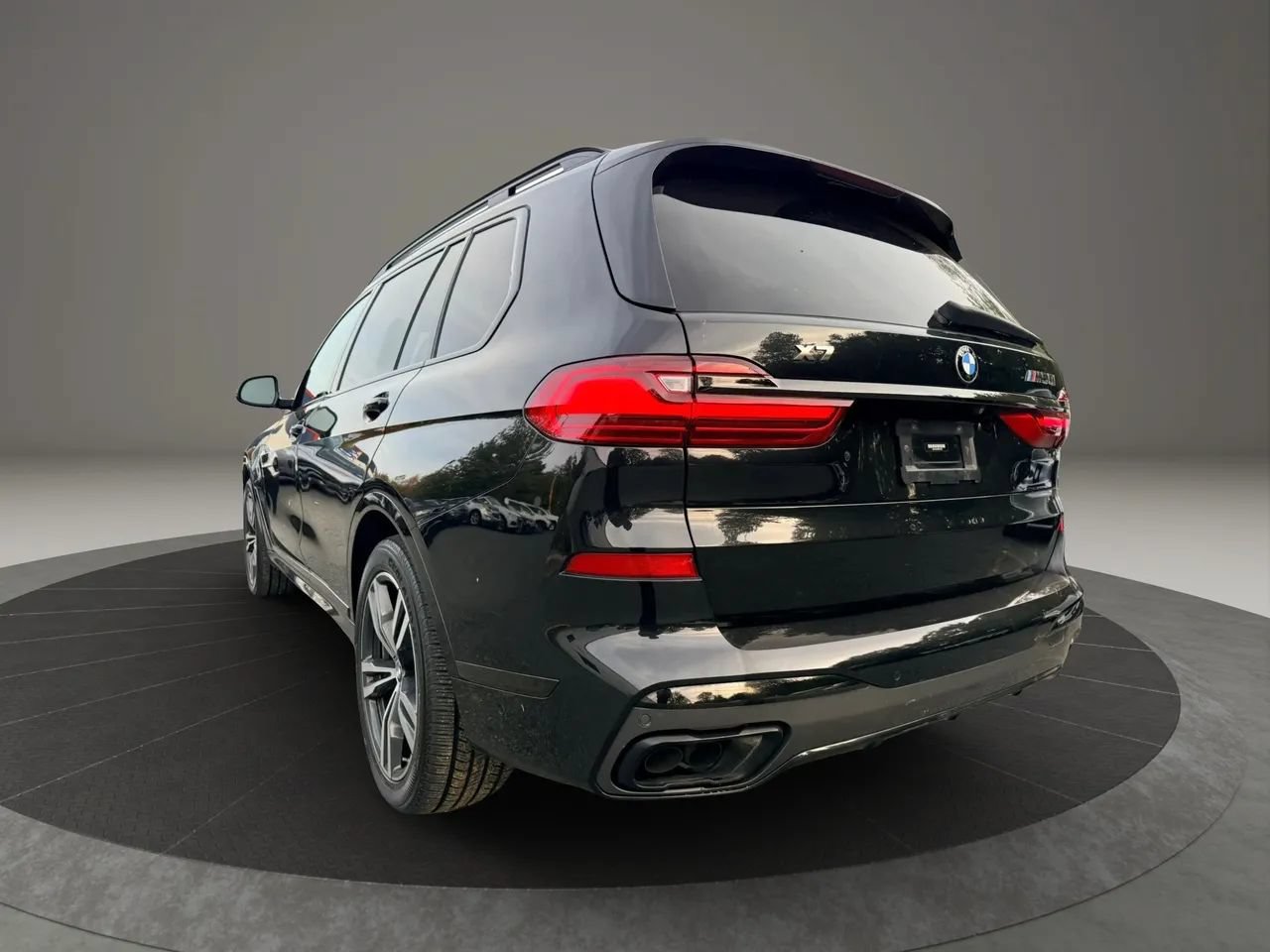 Used 2021 BMW X7 M50i AWD/4WD image 7