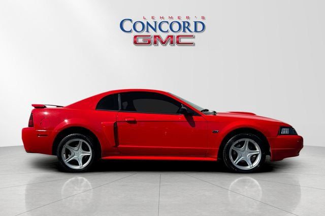 Used 2001 Ford Mustang GT RWD image 3