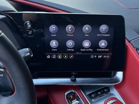 Used 2021 Chevrolet Corvette Stingray Premium Conv w/ Z51 Performance Package image 21