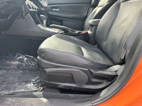 Used 2013 Subaru Crosstrek 2.0i Limited AWD/4WD image 4