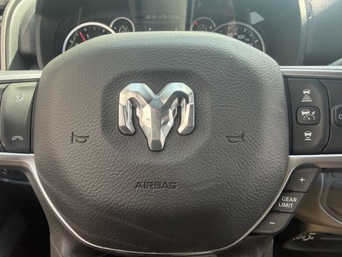 New 2026 RAM 3500 Tradesman AWD/4WD image 35