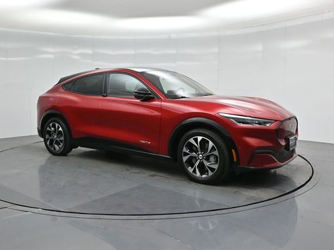 Certified 2023 Ford Mustang Mach-E Premium image 32