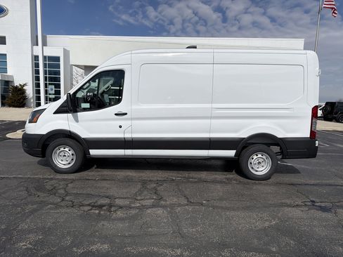 New 2026 Ford Transit 250 148 Medium Roof image 40