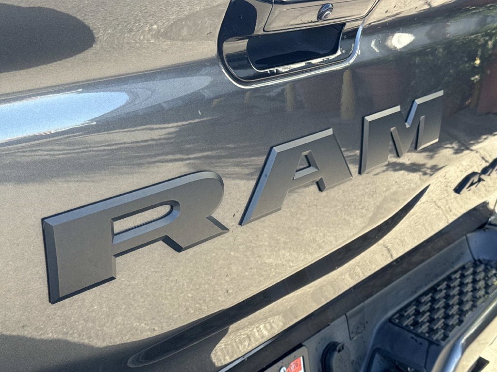 Used 2026 RAM 1500 Big Horn AWD/4WD image 7