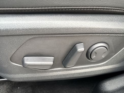 Used 2026 Kia Sportage SX FWD image 14