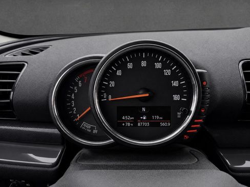 Used 2017 MINI Cooper Clubman FWD image 15