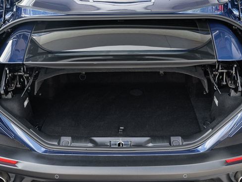 Used 2019 Ferrari Portofino image 47