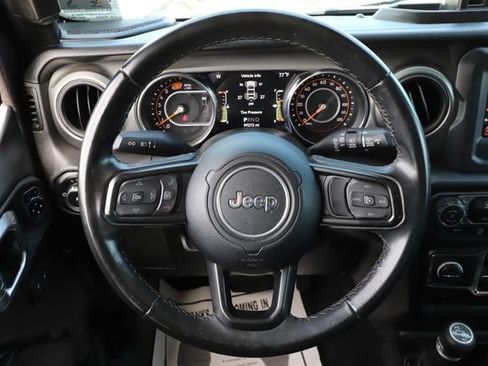 Used 2021 Jeep Wrangler Unlimited Sport AWD/4WD image 20