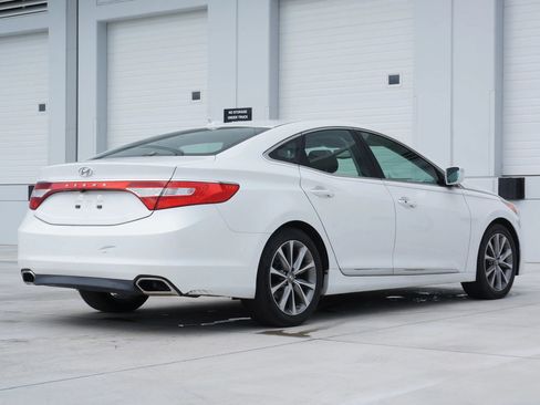 Used 2016 Hyundai Azera image 13