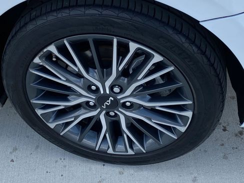 Used 2023 Kia Forte GT-Line w/ GT-Line Technology Package image 36