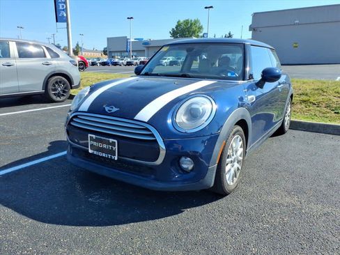 Used 2014 MINI Cooper 2-Door Hardtop FWD image 5