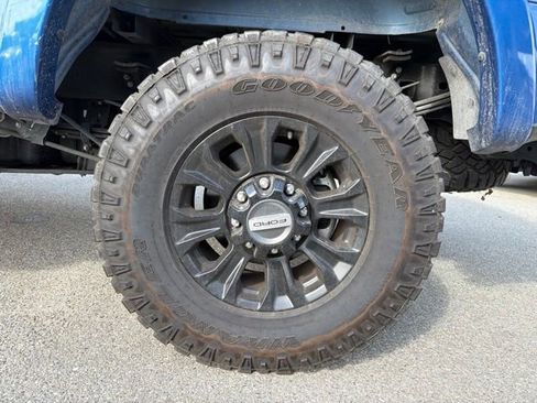 Used 2022 Ford F250 Lariat w/ Tremor Off-Road Package AWD/4WD image 26