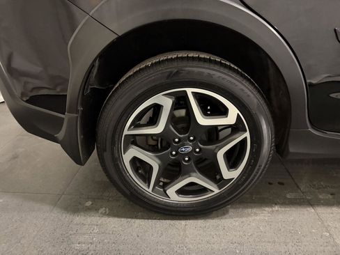 Used 2020 Subaru Crosstrek 2.0i Limited w/ Moonroof Package w/Navigation image 12