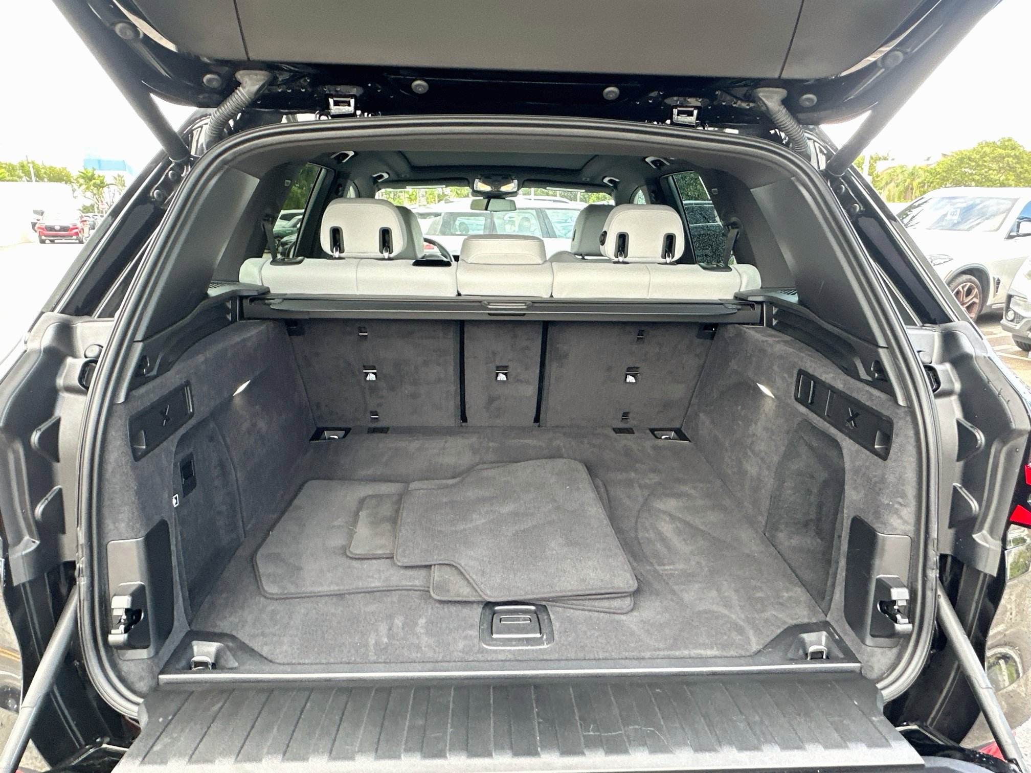 Certified 2024 BMW X5 sDrive40i w/ Parking Assistance Package RWD image 25