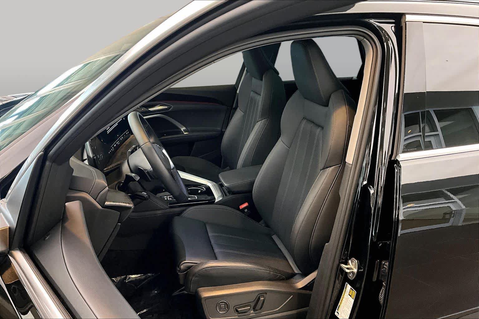 Certified 2025 Audi Q5 Premium Plus AWD/4WD image 8