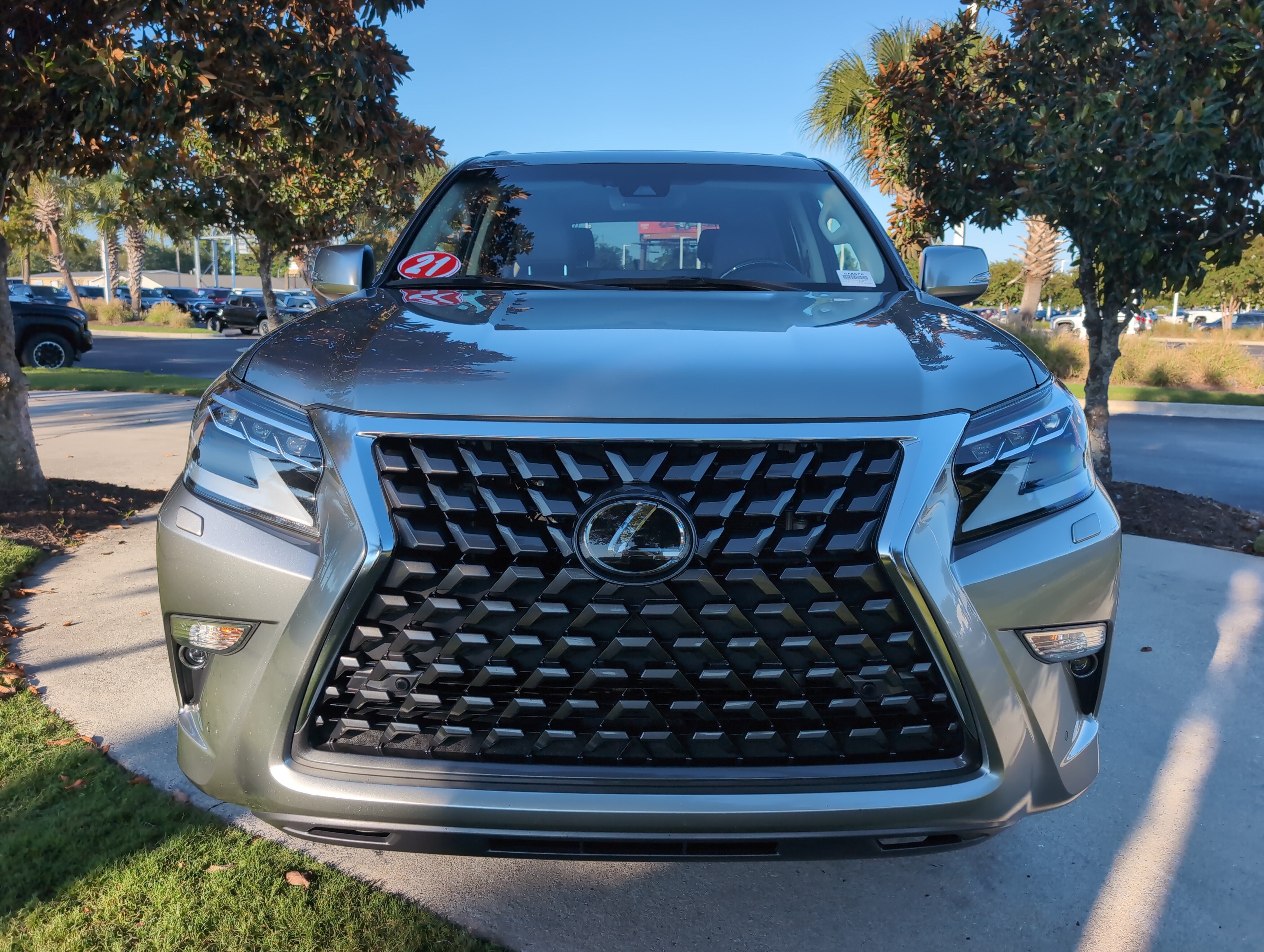 Used 2021 Lexus GX 460 Premium AWD/4WD image 3