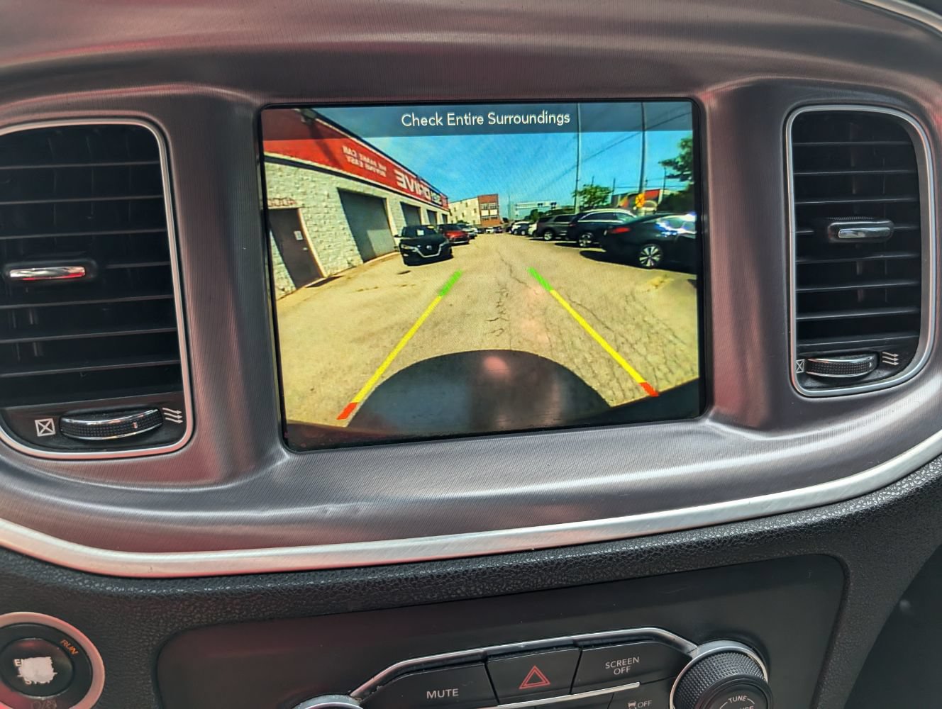 Used 2019 Dodge Charger SXT AWD/4WD image 23