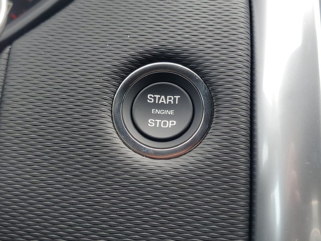 New 2026 Land Rover Discovery Limited Edition AWD/4WD image 19
