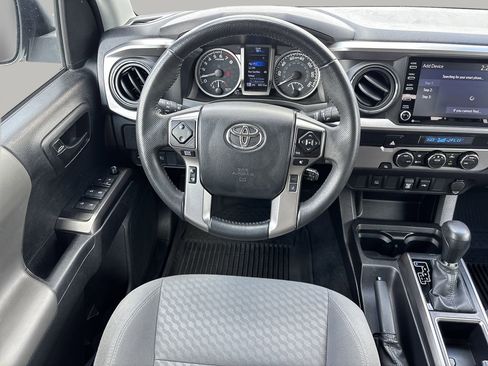 Used 2023 Toyota Tacoma SR5 RWD image 11