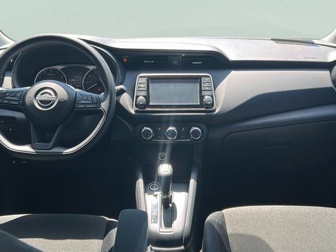Certified 2025 Nissan Kicks Play S FWD image 17