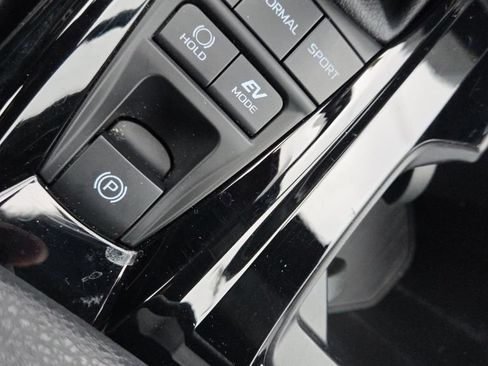 Used 2025 Toyota Camry XSE w/ Premium Plus Package image 36