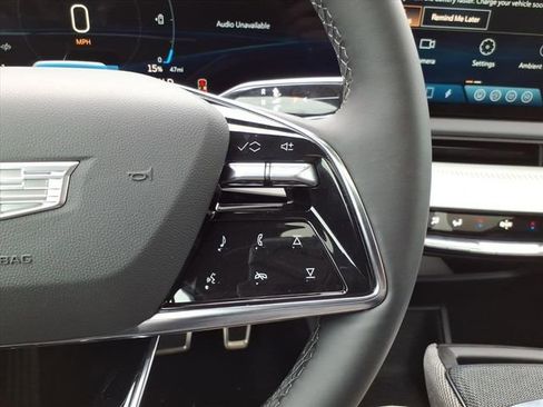 New 2026 Cadillac Optiq Sport 2 image 35