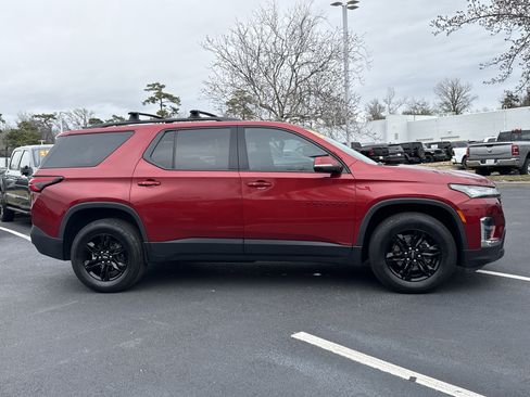 Certified 2023 Chevrolet Traverse LT image 11
