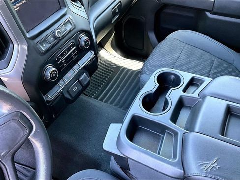 Used 2019 Chevrolet Silverado 1500 Custom Trail Boss AWD/4WD image 11